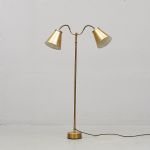 1260 1054 Golvlampa